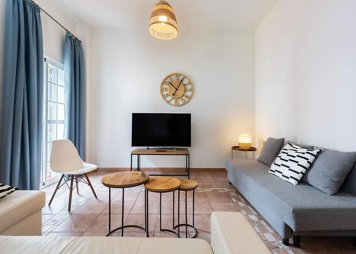 Hsh Suites Triana